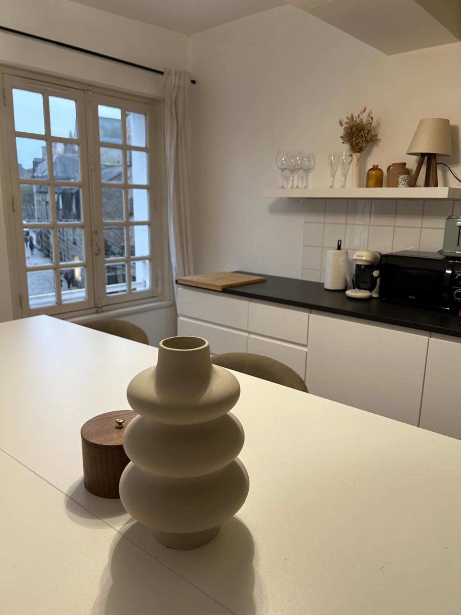 Spacieux Appartement Au Coeur Du Centre Historique De דינאן מראה חיצוני תמונה